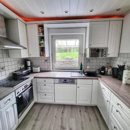 Ferienhaus Mit Sauna, Whirlpool Und Garten * Wuppertal